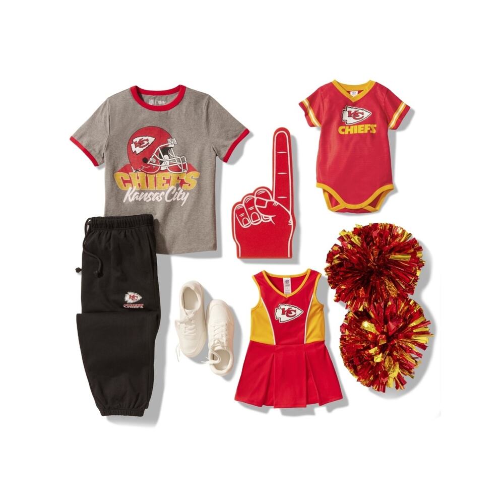 Old Navy Red Kansas City Chiefs Graphic Mesh Dress - Picture 2 of 7